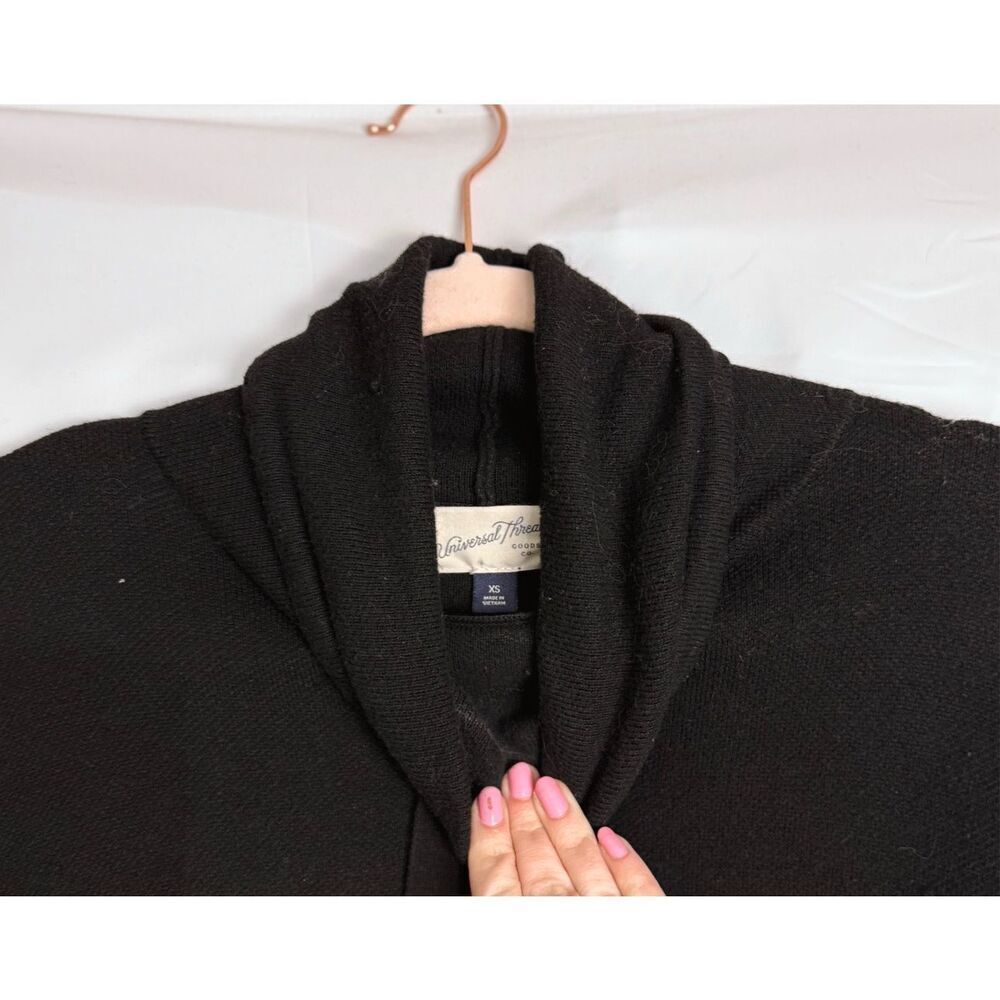 Universal Thread Sweatshirt - Picture 7 of 12